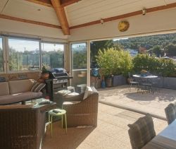 A louer APPARTEMENT T4 83 M2 TERRASSE BORD DE MER SIX FOURS LES PLAGES