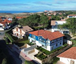 A louer APPARTEMENT NEUF T3 73 M2 TERRASSE PLAGE à PIED CAPBRETON
