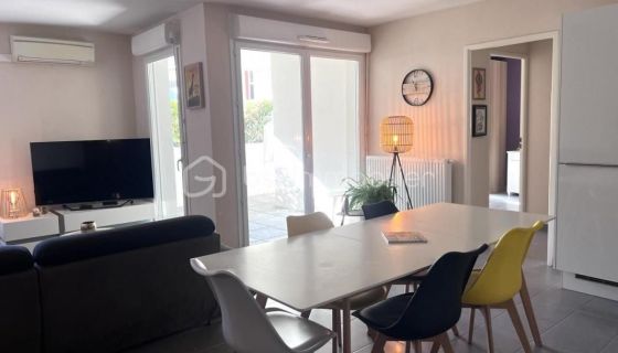 A louer APPARTEMENT T4 78 M2 TERRASSE BORD DE MER FRONTIGNAN