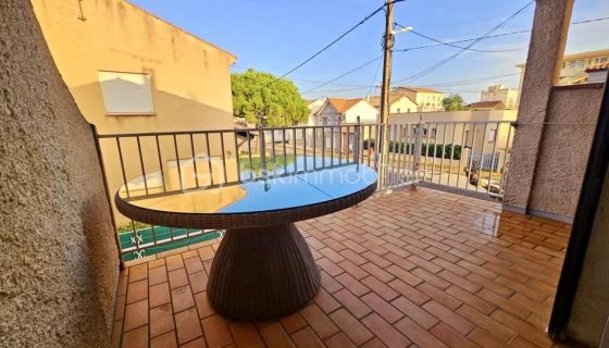 A louer APPARTEMENT T2 35 M2 TERRASSE PIEDS DANS L'EAU VALRAS PLAGE