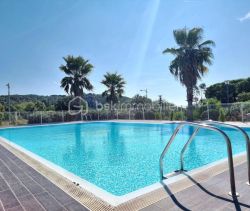 A louer STUDIO  28 M2 TERRASSE BORD DE MER LE CANNET