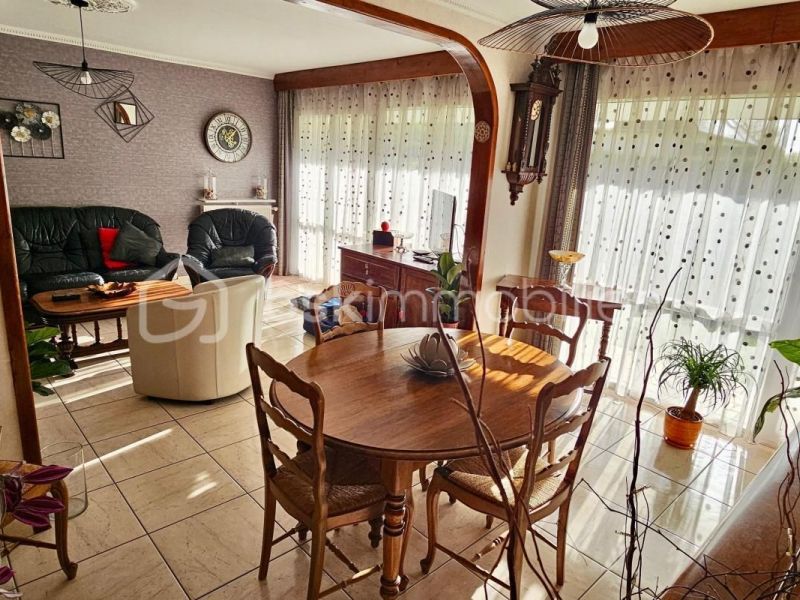 A louer APPARTEMENT T5 94 M2 TERRASSE  CAEN