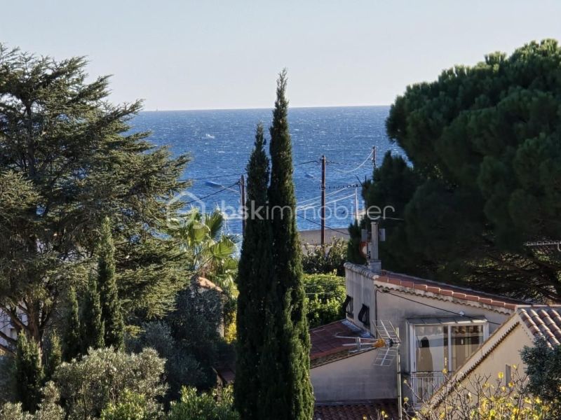 A louer APPARTEMENT T5 135 M2 TERRASSE VUE MER CARRY LE ROUET