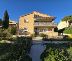 A louer APPARTEMENT T5 135 M2 TERRASSE VUE MER CARRY LE ROUET