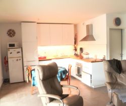 A louer APPARTEMENT DE PRESTIGE T3 73 M2 TERRASSE BORD DE MER ARGELES SUR MER