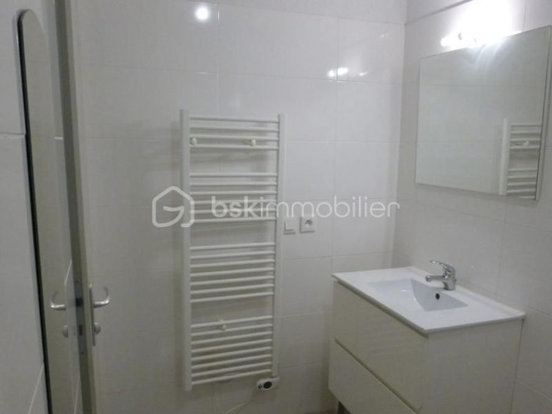 A louer APPARTEMENT T2 39 M2 TERRASSE BORD DE MER SAINT CYPRIEN