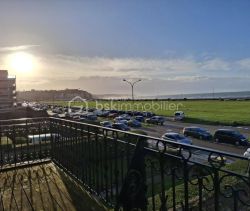 A louer APPARTEMENT DUPLEX T5 95 M2 TERRASSE PIEDS DANS L'EAU DIEPPE