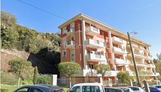 A louer APPARTEMENT T2 44 M2 BORD DE MER NICE