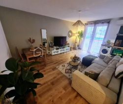 A louer APPARTEMENT T2 44 M2 BORD DE MER NICE