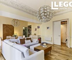 A louer APPARTEMENT T4 159 M2 BORD DE MER NICE