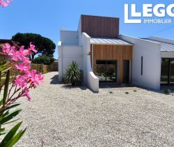 A louer MAISON  D'ARCHITECTE BORD DE MER GUJAN MESTRAS