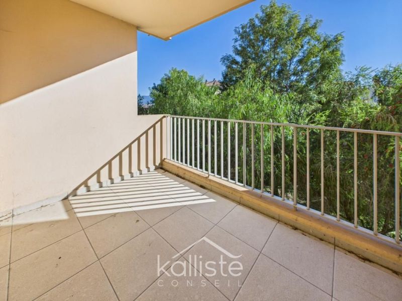 A louer APPARTEMENT T3 69 M2 TERRASSE BORD DE MER AJACCIO