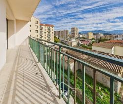 A louer APPARTEMENT T3 65 M2 BORD DE MER AJACCIO