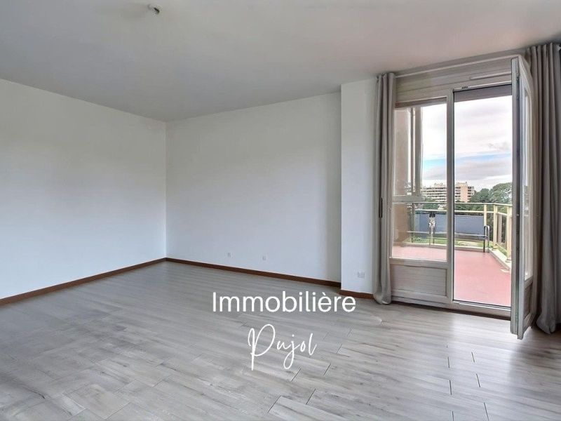 A vendre SOUS- OFFRE APPARTEMENT  T3 de 82m2 avec terrasse de 7m2 6Ã¨me et dernier 13009 Marseille