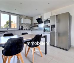 A vendre T4  - DERNIER ETAGE - BALCON 109 Traverse de la Gouffonne 13 13009 Marseille