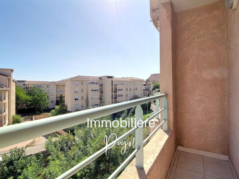 A vendre Studio avec balcon secteur Timone proche Ã©curies 13005 Marseille