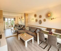 A louer APPARTEMENT T3 63 M2 TERRASSE BORD DE MER NICE