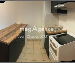 A louer STUDIO  27 M2 PLAGE à PIED LES SABLES D OLONNE