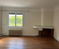 A louer MAISON  6 PIECES 130 M2 PLAGE à PIED ROYAN