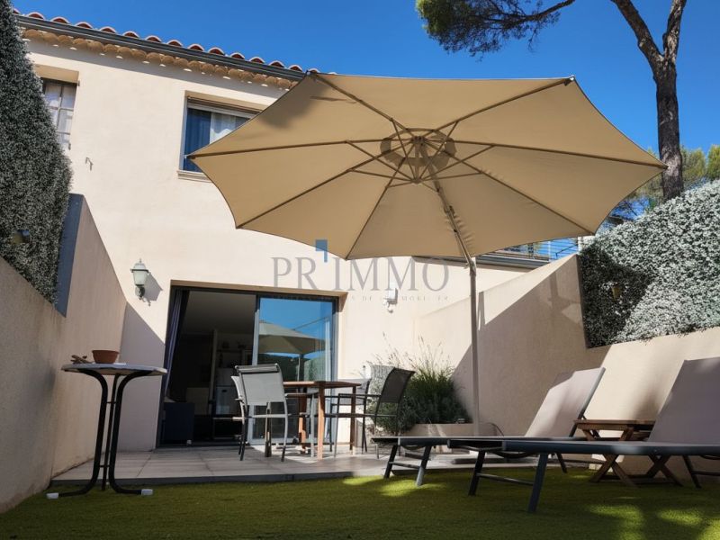 A vendre APPARTEMENT T2 46 M2 TERRASSE BORD DE MER LES ISSAMBRES