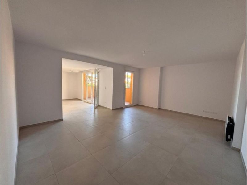 A louer APPARTEMENT NEUF T3 77 M2 TERRASSE  POLLESTRES