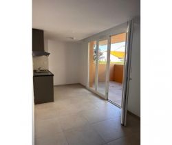 A louer APPARTEMENT NEUF T3 77 M2 TERRASSE  POLLESTRES