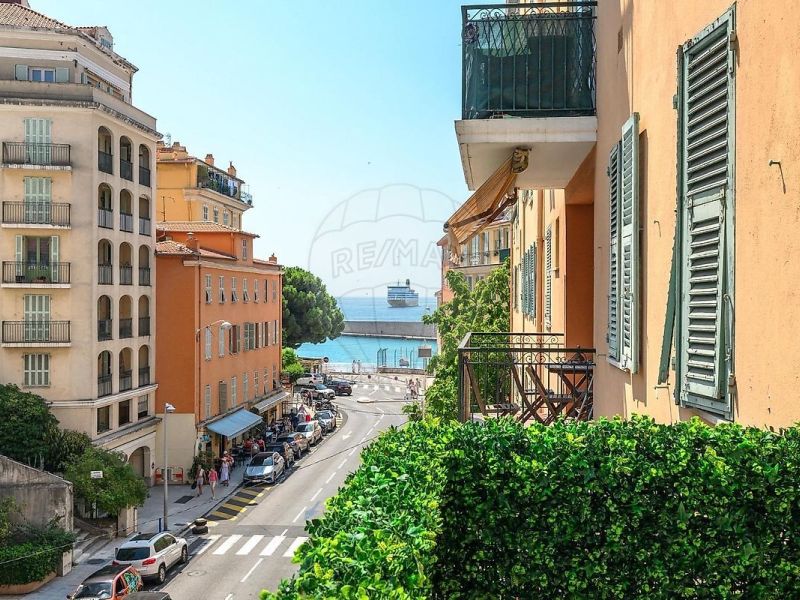 A louer APPARTEMENT DE PRESTIGE T2 36 M2 TERRASSE VUE MER NICE