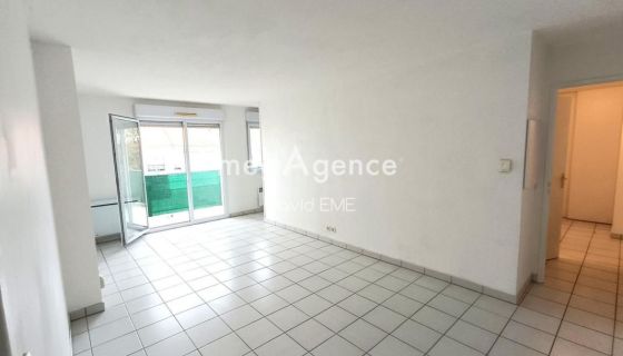 A louer APPARTEMENT T3 53 M2  LA ROCHE SUR YON