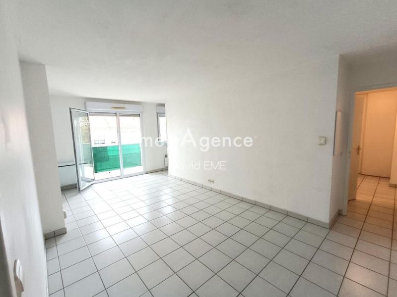 A louer APPARTEMENT T3 53 M2  LA ROCHE SUR YON