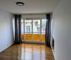 A louer STUDIO  23 M2  BORDEAUX