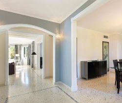 A vendre MAISON  8 PIECES 282 M2 BORD DE MER ANTIBES