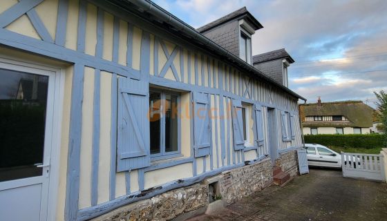 A vendre MAISON  7 PIECES 140 M2  YVETOT Centre ville École Commerce Bus Gare