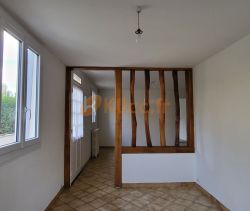 A vendre MAISON  7 PIECES 140 M2  YVETOT Centre ville École Commerce Bus Gare