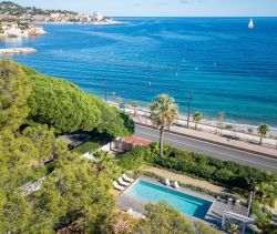A louer MAISON  CONTEMPORAINE BORD DE MER SAINTE MAXIME