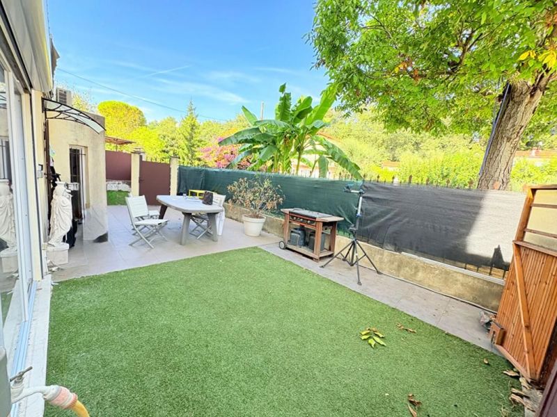 A louer APPARTEMENT T3 54 M2 TERRASSE BORD DE MER CAGNES SUR MER