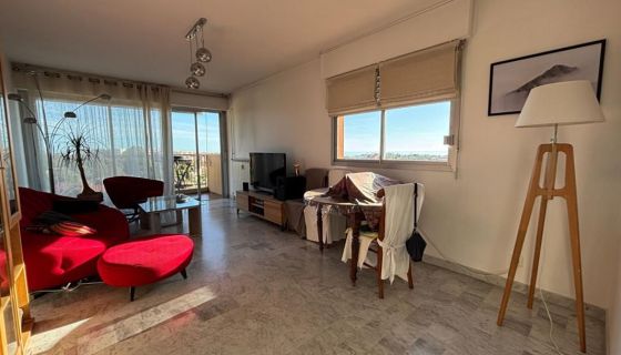 A louer APPARTEMENT T5 100 M2 TERRASSE VUE MER CAGNES SUR MER