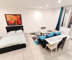 A louer STUDIO  29 M2 BORD DE MER OLLIOULES