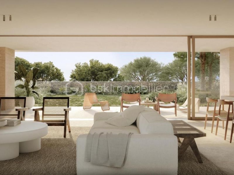 A louer APPARTEMENT DE PRESTIGE NEUF T5 172 M2 TERRASSE BORD DE MER SAINT TROPEZ
