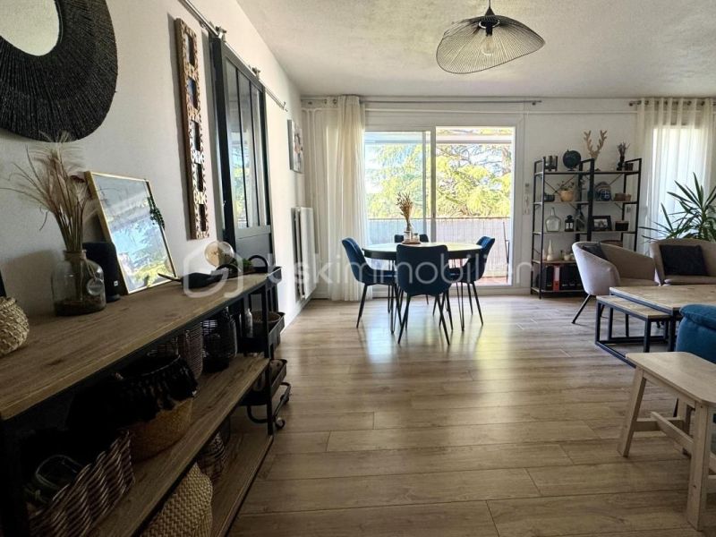 A louer APPARTEMENT T3 73 M2 TERRASSE BORD DE MER VITROLLES