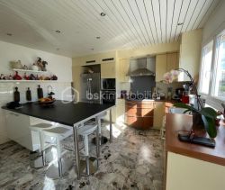 A louer MAISON  7 PIECES 175 M2  PERPIGNAN