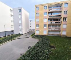 A louer APPARTEMENT T3 70 M2 BORD DE MER LE HAVRE