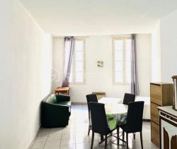 A louer APPARTEMENT T2 46 M2  AIX EN PROVENCE
