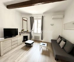 A louer APPARTEMENT T2 27 M2 BORD DE MER CANNES