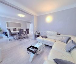 A louer APPARTEMENT NEUF T3 67 M2 BORD DE MER NICE