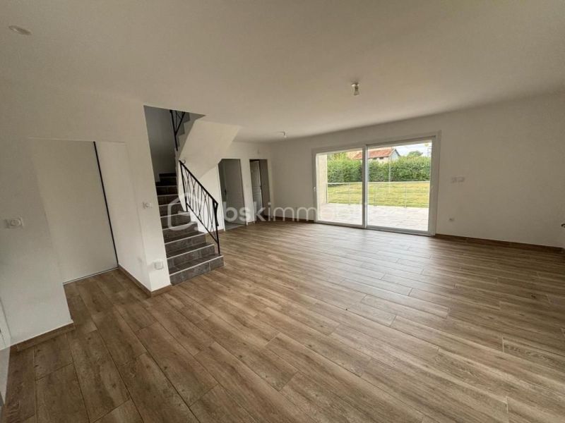 Se vende casa de 5 habitaciones, 105 m², Ribaute-les-Tavernes