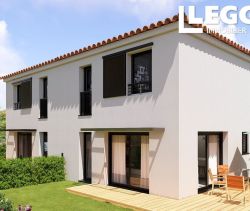 A vendre MAISON  4 PIECES 93 M2 BORD DE MER SIX FOURS LES PLAGES