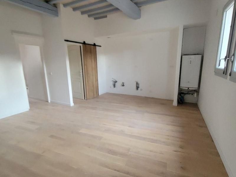 A louer APPARTEMENT T2 48 M2  PEZENAS