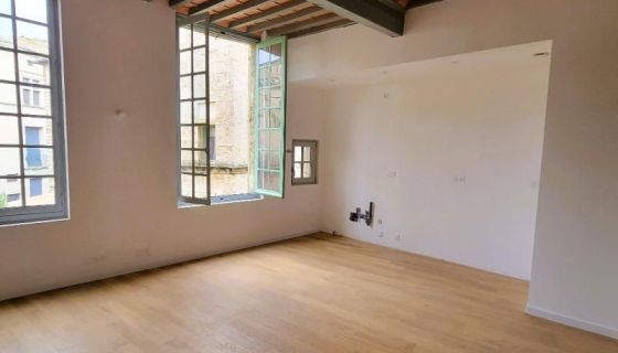 A vendre APPARTEMENT T3 80 M2  PEZENAS