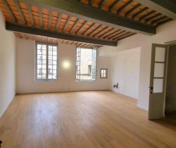 A vendre APPARTEMENT T3 80 M2  PEZENAS