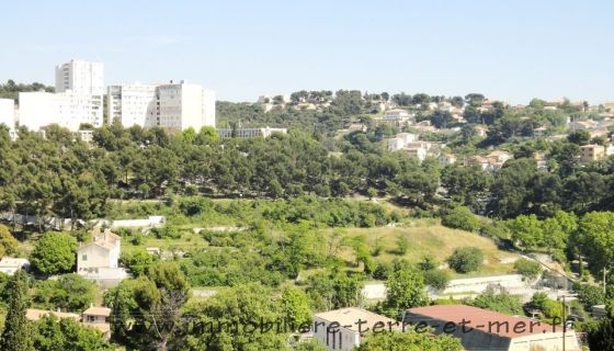 A louer APPARTEMENT T4 75 M2  MARSEILLE 15EME